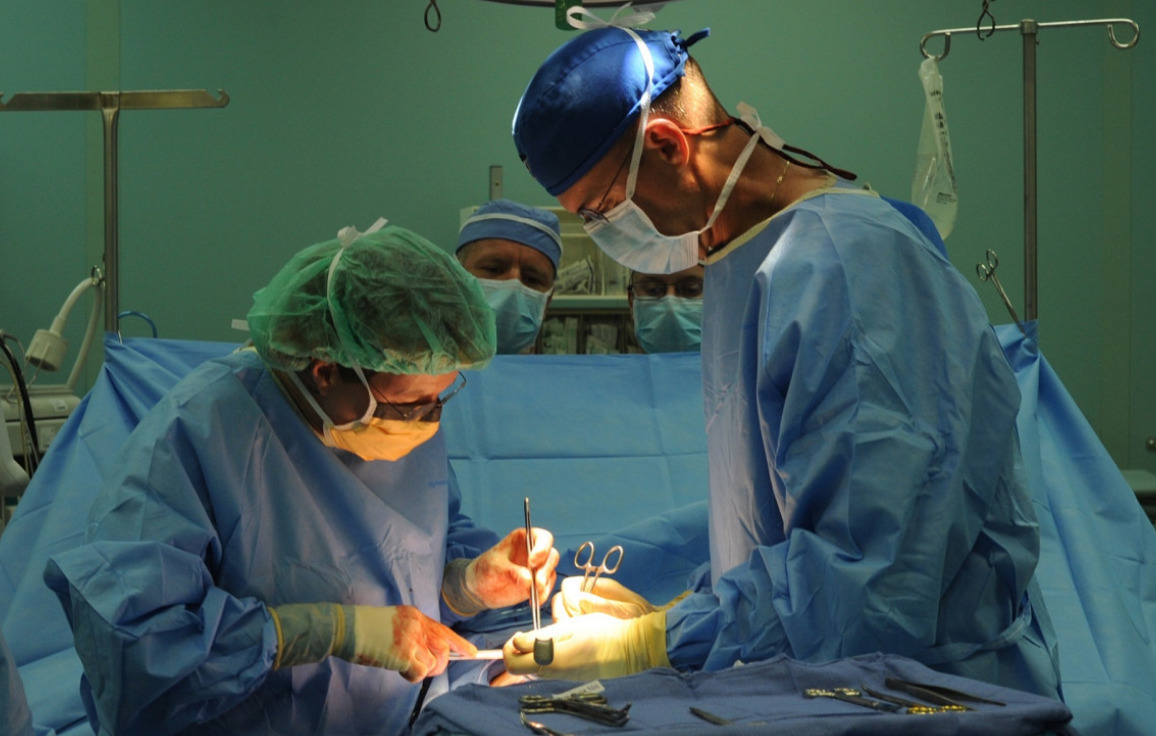 Иркутские кардиохирурги сделали редкую операцию на сердце новорожденному ребенку