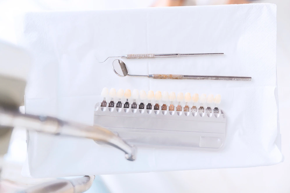 Стоматолог-ортопед Муссуров предупредил, что пломбы из маркетплейса небезопасны