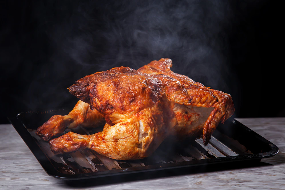 Терапевт Мясников: Как избежать смертельного отравления при жарке курицы