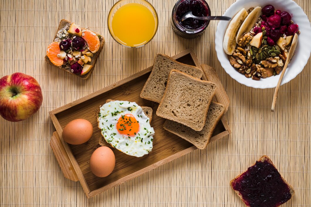 HealthNews: Углеводы, кофе и белок на завтрак повышают продуктивность человека