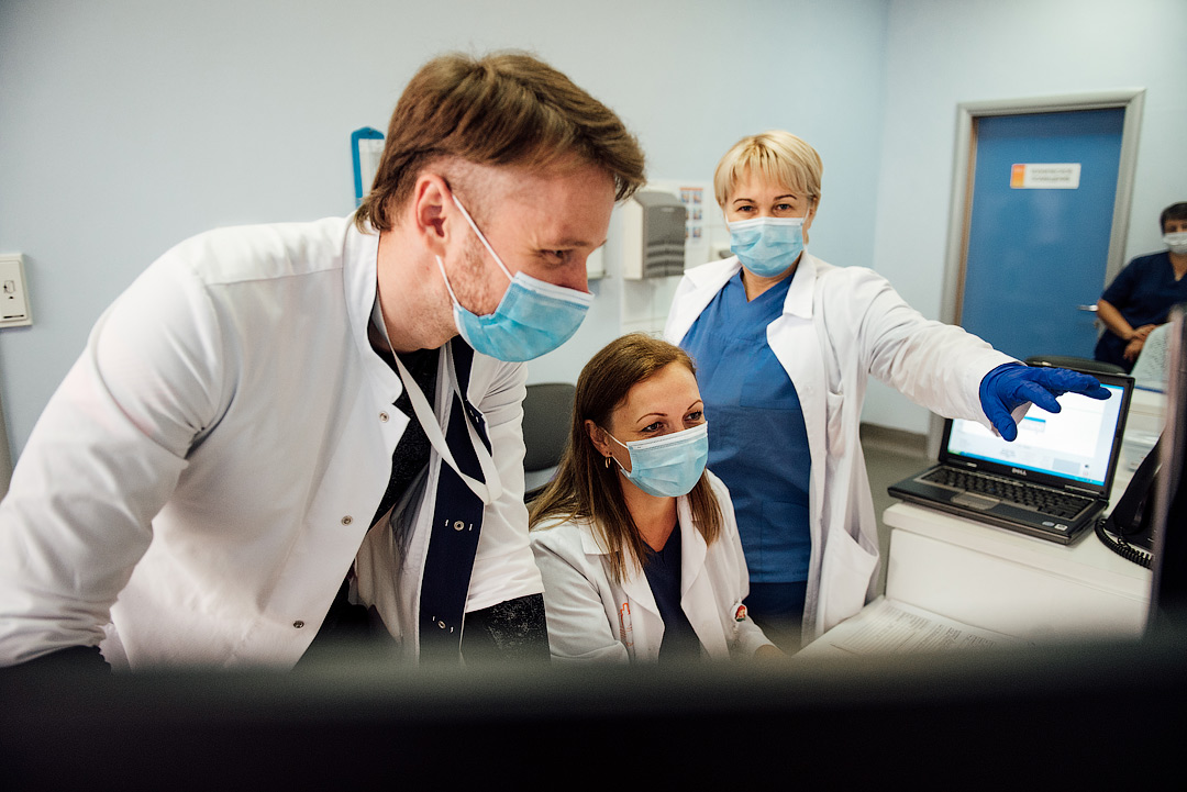 Радиотерапевты Новосибирска впервые вылечили пациента с донорским сердцем от рака легкого