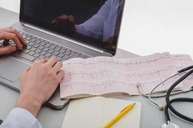 Кардиолог Кондрахин: Какие признаки указывают на высокую вероятность инфаркта