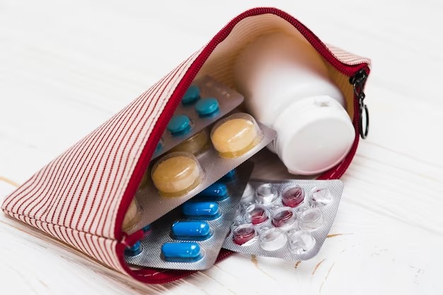 Фармаколог Малая: Комплекс препаратов для пожилых может назначить только врач