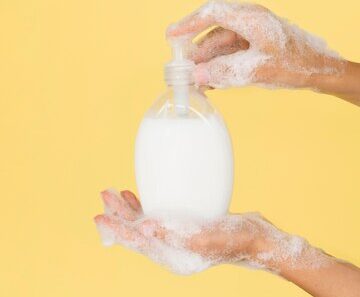 Малышева: Мытье рук важно для профилактики ОРЗ и болезней кишечника