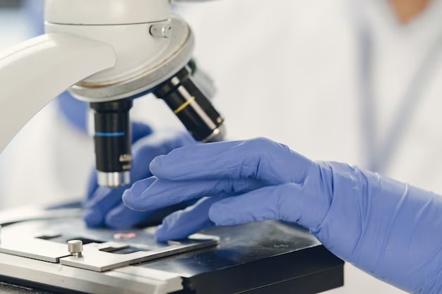Ученые новосибирской лаборатории «Биолинк» научились выявлять рак по капле крови