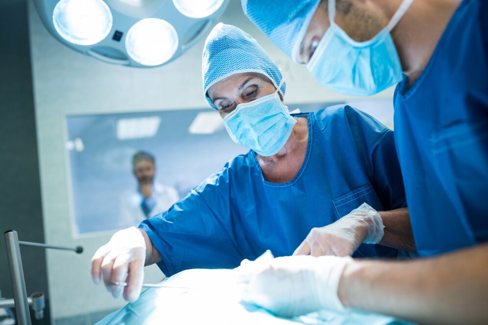 JAMA: Хирурги-женщины экономят больницам Канады более шести тысяч долларов в год