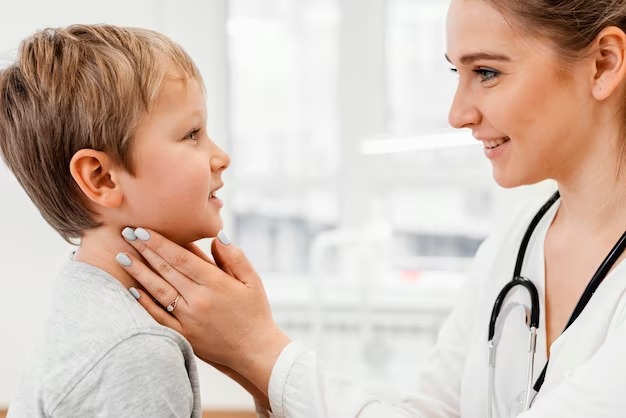 Отоларинголог Кулешов: Сохранение аденоидов в детстве важно для иммунитета