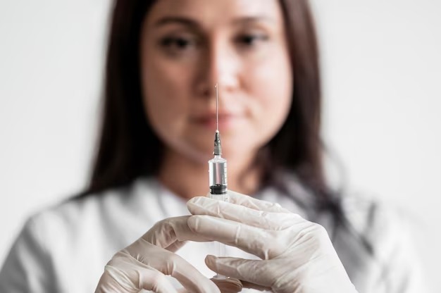 Стоматолог Сейдали Османов оценил перспективы вакцинации против кариеса