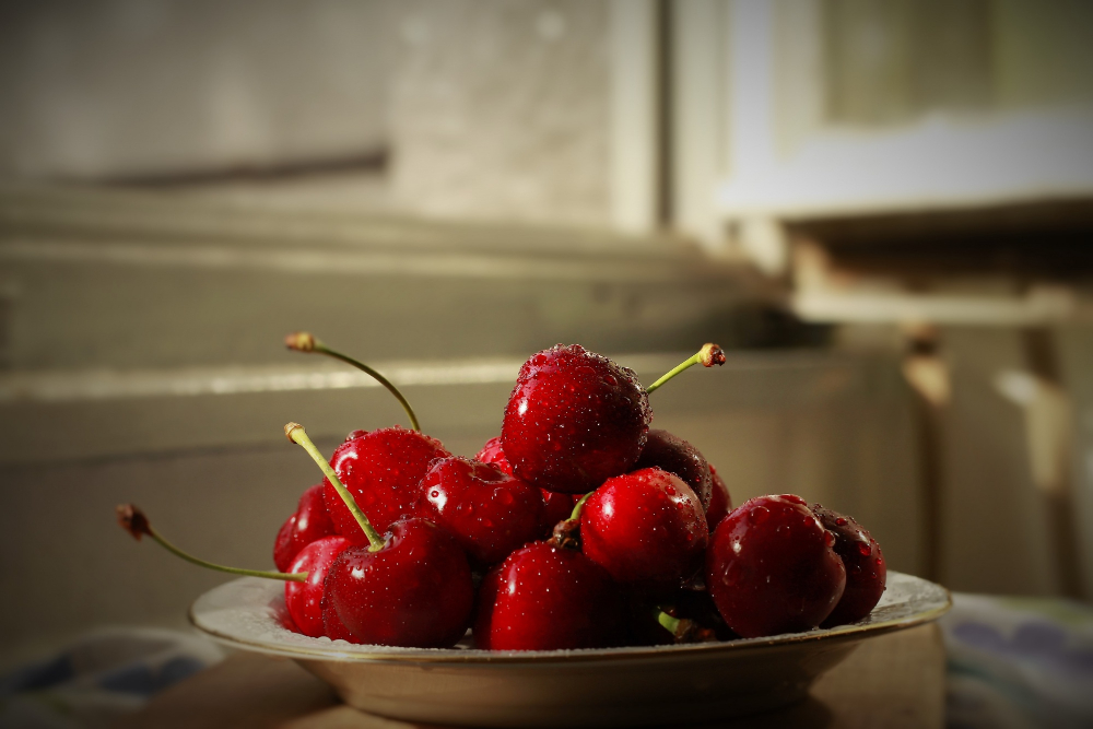 Диетолог Елена Соломатина: Ранние ягоды могут вызывать отравление