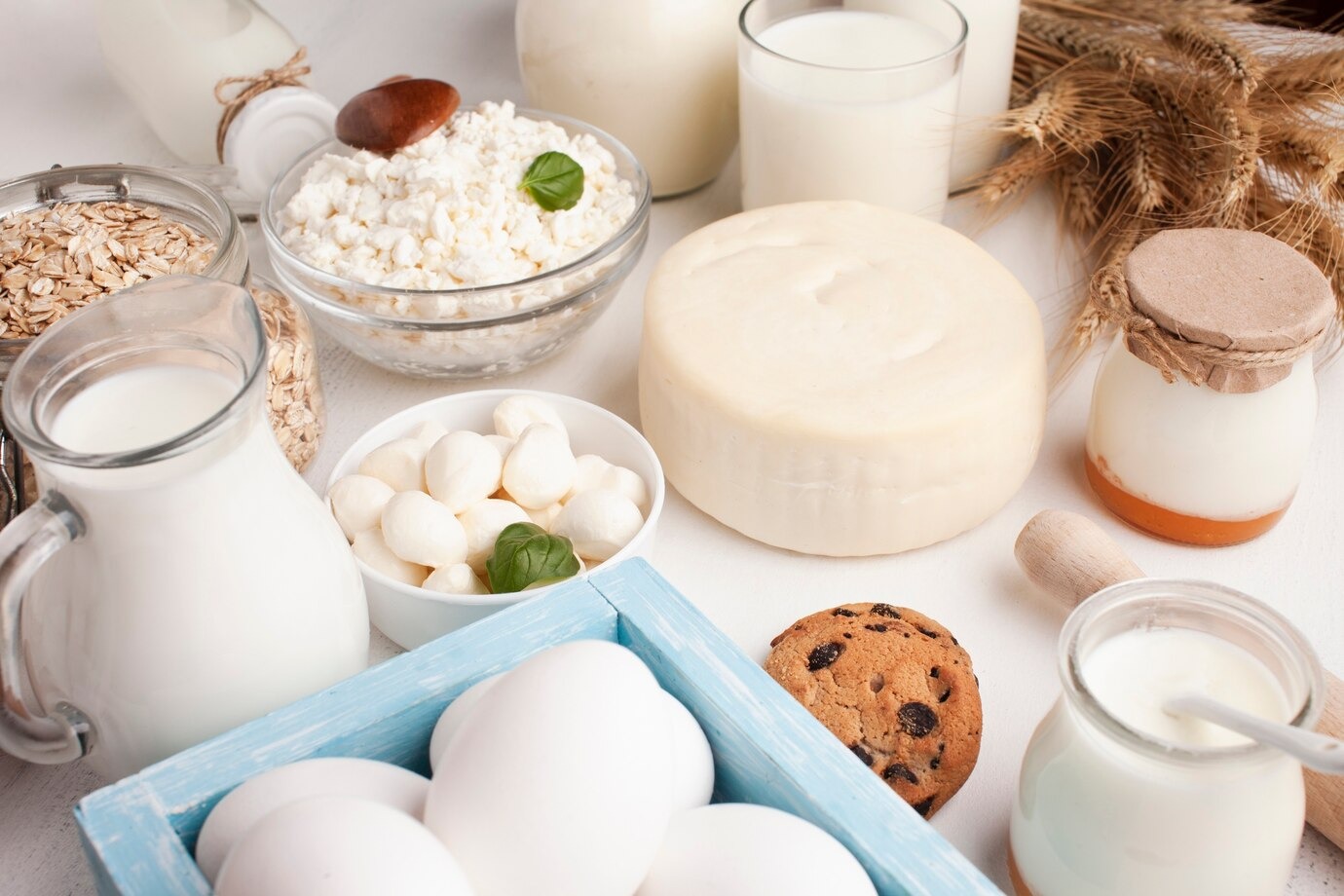 Гастроэнтеролог Садыков: Скрытая аллергия на молочные продукты разрушает суставы