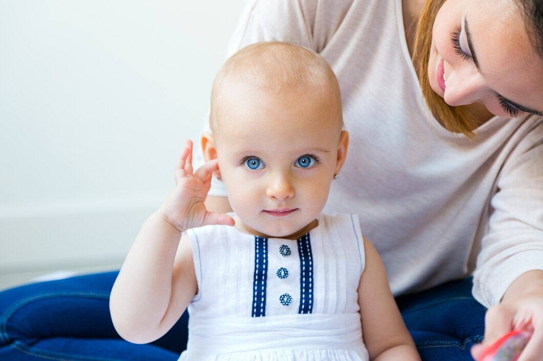 Косметолог Мухина: Раннее прокалывание у детей разрывает уши