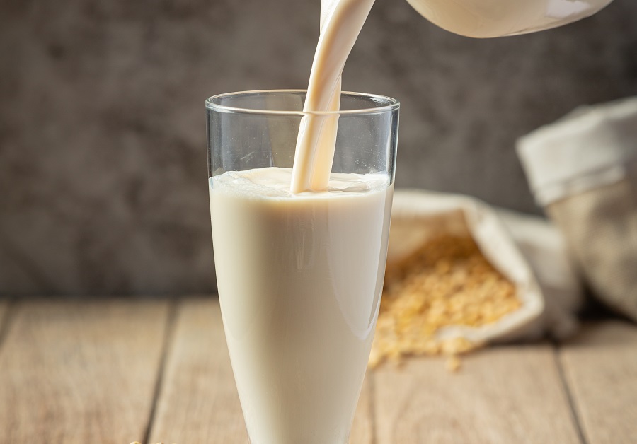 Врач Еделев: Топленое молоко менее аллергично по сравнению с обычным